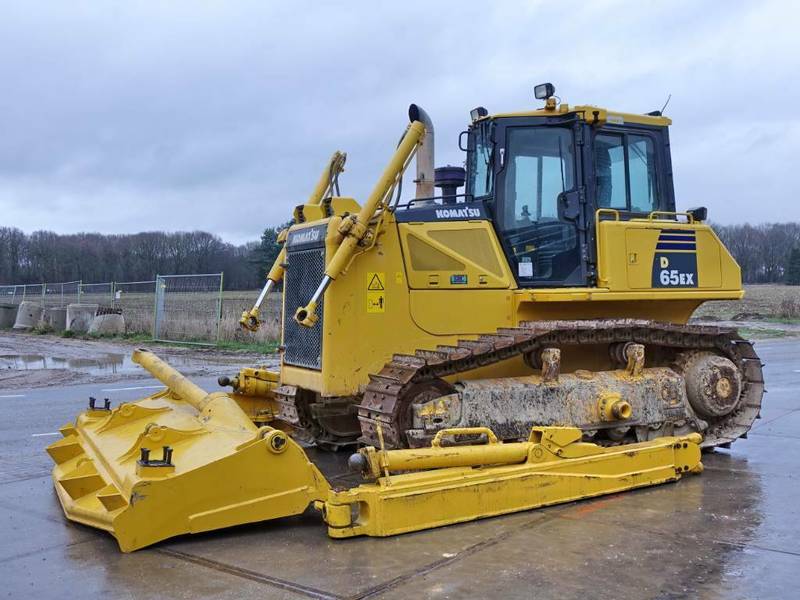 Аренда бульдозера Komatsu D65EX-16